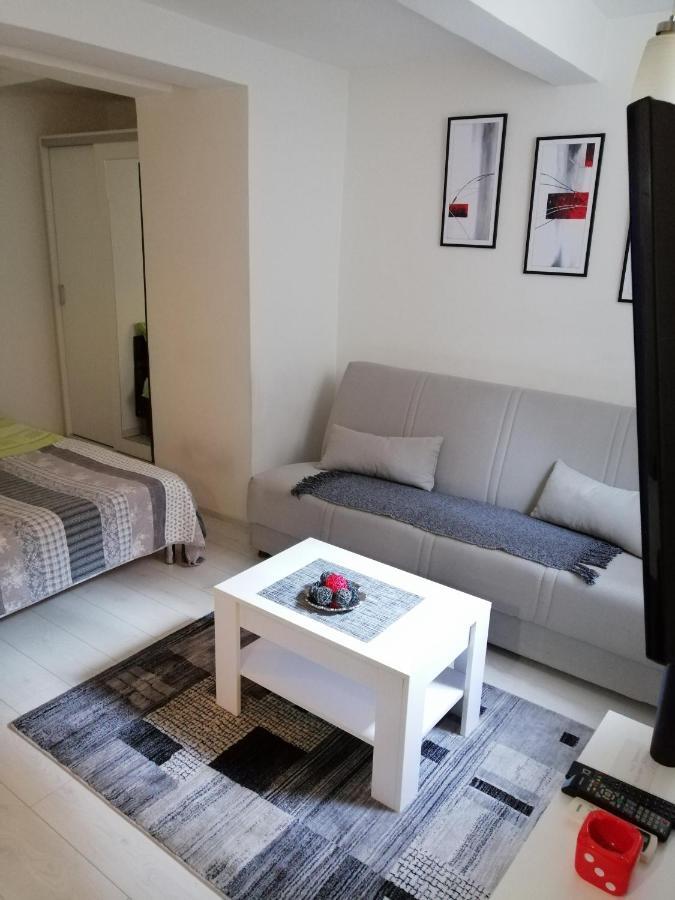Studio Apartman Kocka Belgrad Dış mekan fotoğraf