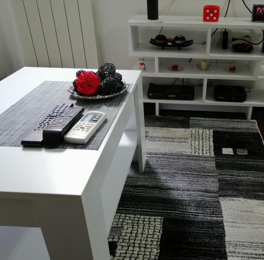 Studio Apartman Kocka Belgrad Dış mekan fotoğraf