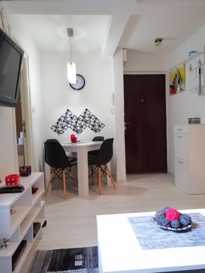 Studio Apartman Kocka Belgrad Dış mekan fotoğraf